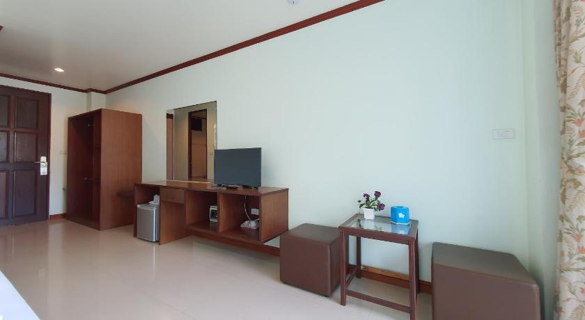 Image of Superior Double Room Floor 2 8