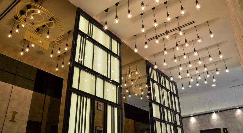 SEM9 Senai – Formerly Known as Perth Hotel photo
