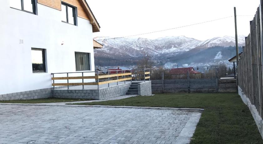 Double House Bakuriani photo