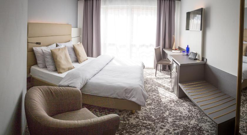 Hotel Santo photo