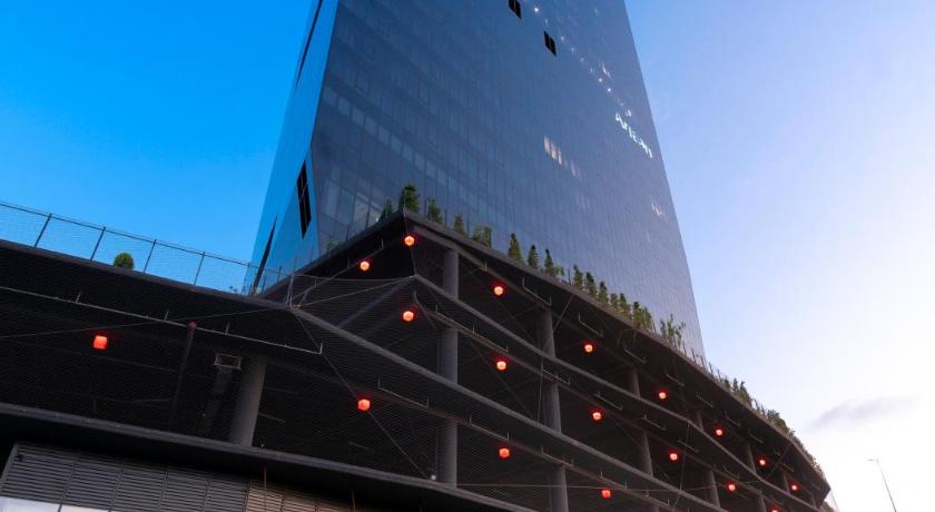 Centro Westside by Rotana photo