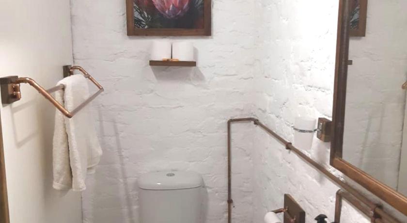 King Protea Self Catering Flat photo