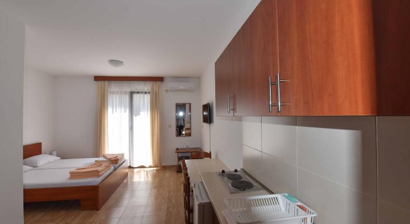 Studio Apartments 6 Palmi Budva Ab 16 Agoda Com