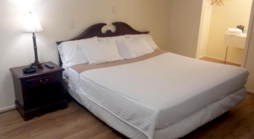 Walton Inn photo