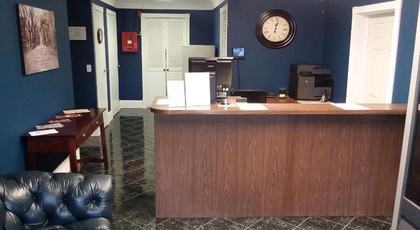 Walton Inn photo