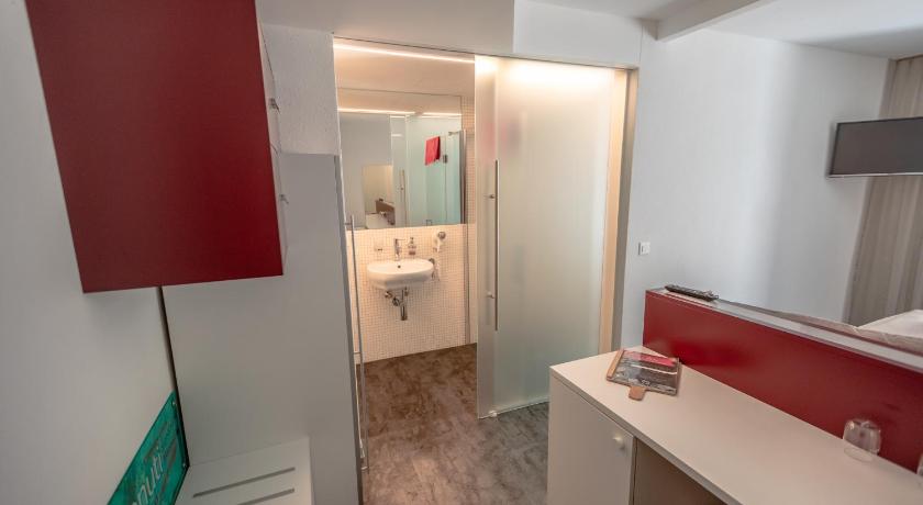 Image of Double Room with Private Bathroom 2
