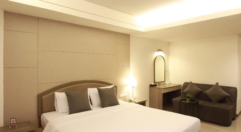 バンコク Lee Garden Bangkok 3つ星 ホテル レストラン