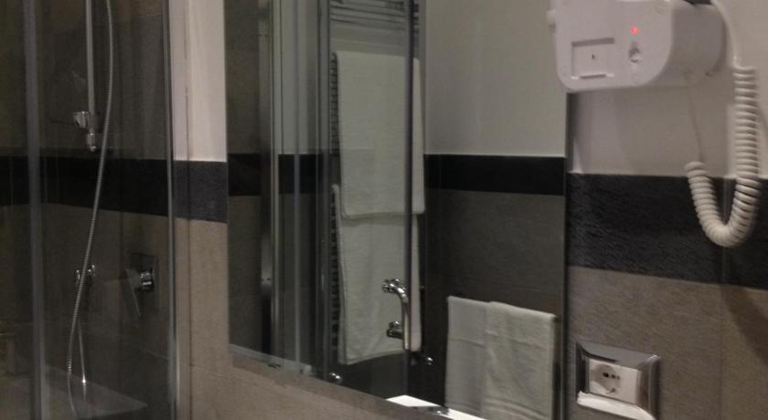 Image of Double Room 2