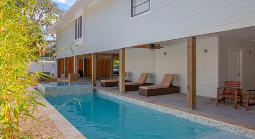 Starfish Beach Cottage Entire House Indian Rocks Beach Fl
