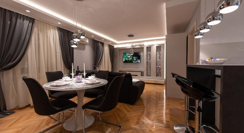 Be positive — Hotel in Novi Sad