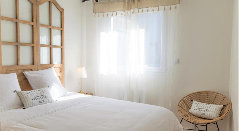 Guest house " Gite L'ATELIER DU 6"- calme - jardin — Hotel in Tours