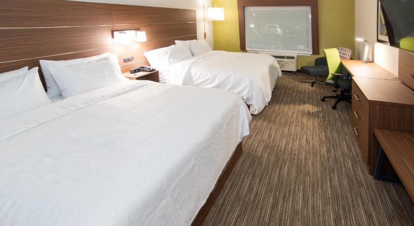 Holiday Inn Express And Suites North Battleford