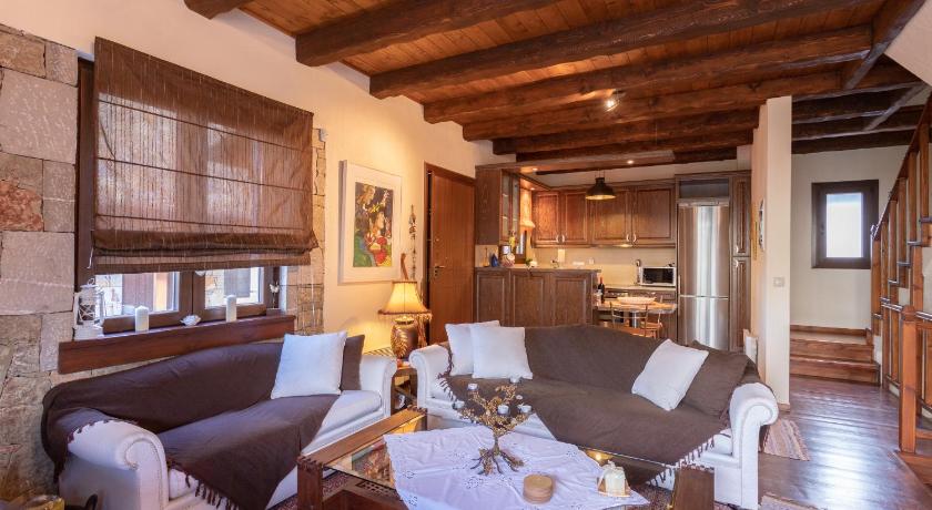 Eptalofos Riverside Chalet With Panoramic View photo
