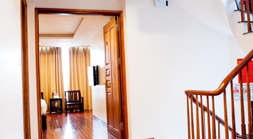 Image of King Suite 11