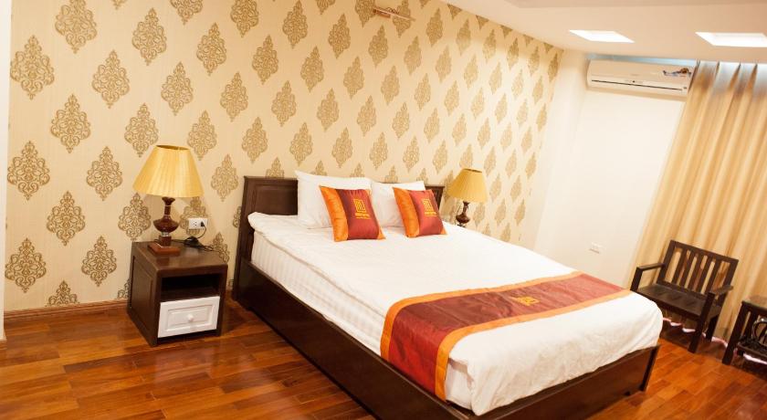 Image of King Suite 8