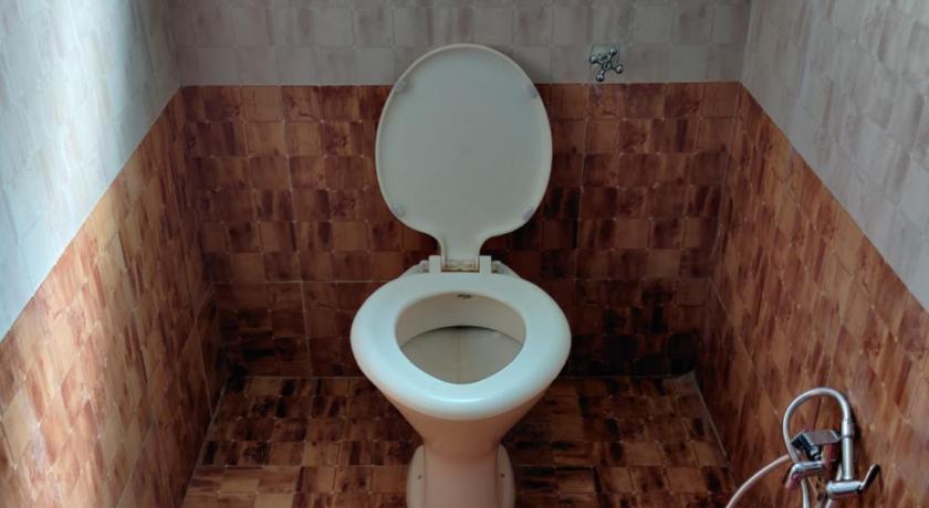 2BHK AC Row House Bunglow in good locality photo