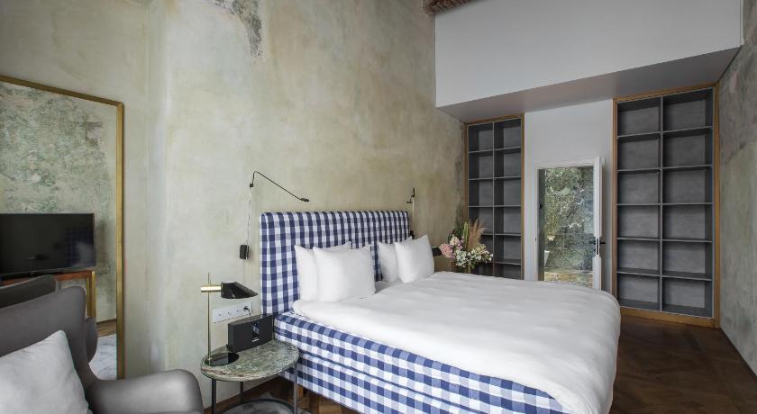 Image of Heritage Suite (MI - EXKS) 0