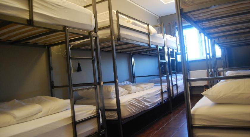 Image of Economy Quadruple Room 11