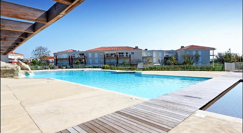 Juan Flore Juan Les Pins Entire Apartment Antibes Deals Photos Reviews