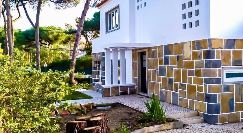 Sitcom series Cut Pine forest family villa with pool and garden in Colares Sintra Prices,  photos, reviews, address. Portugal