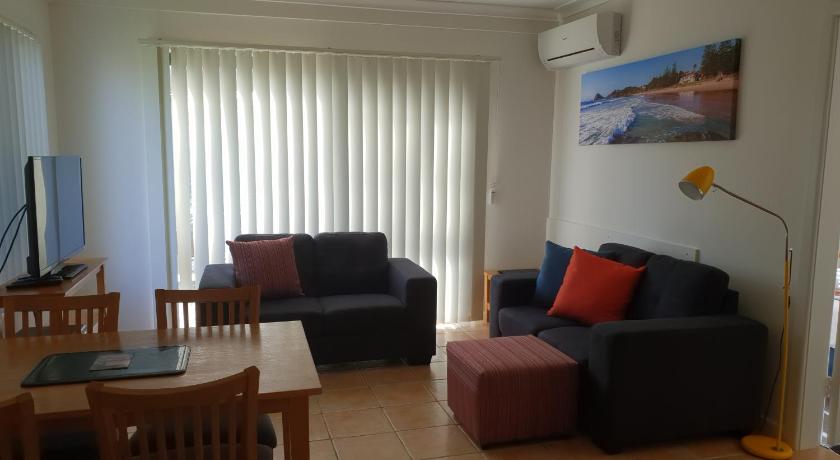 Oxley Cove Holiday Apartment photo