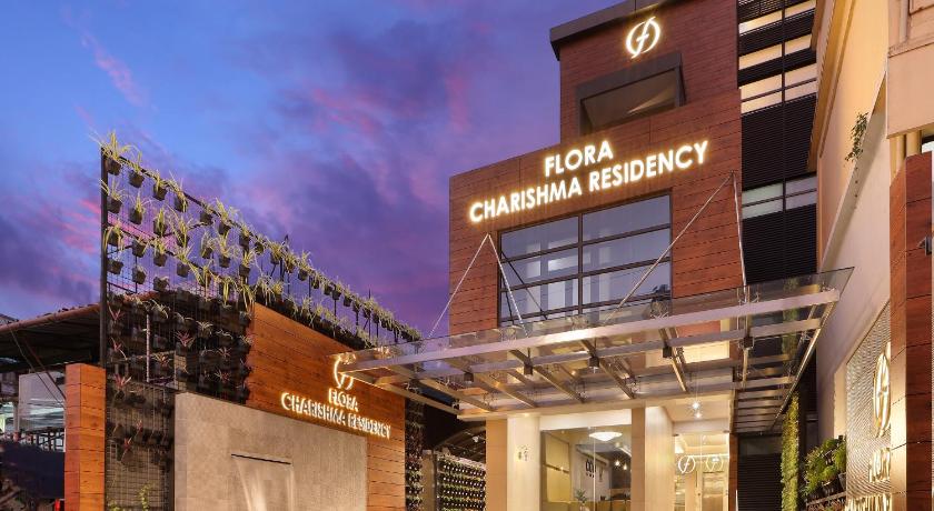 Flora Charishma Residency Aluva — Hotel in Kochi