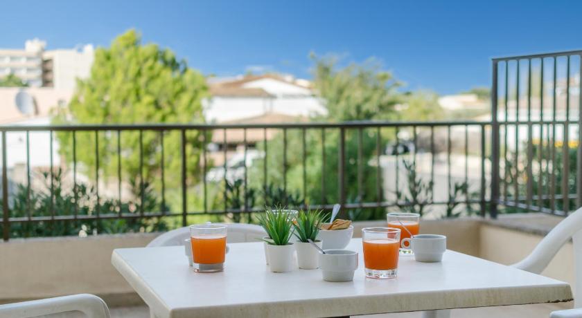 Alcudia Apartments photo