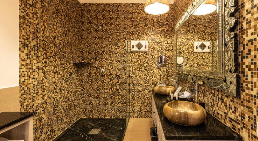 Imagem de Suíte com jacuzzi (Jacuzzi Suite) 2