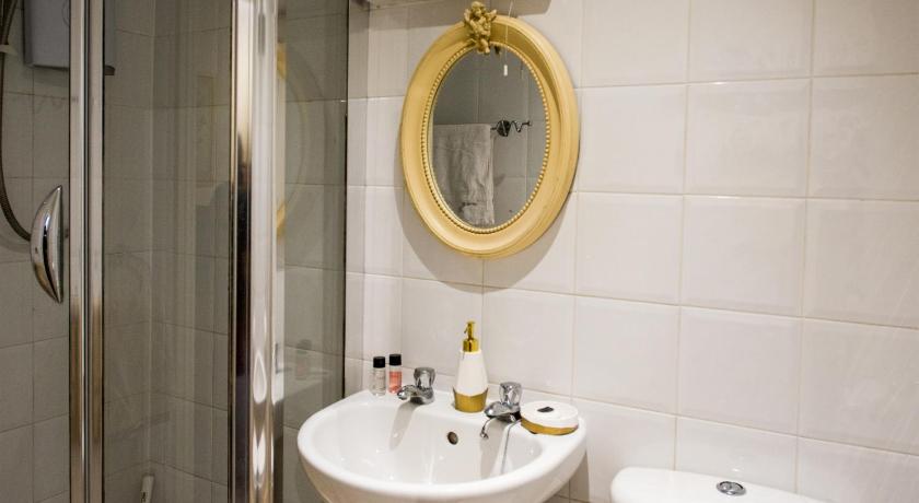 Town Centre Apartment photo