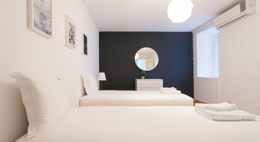 FLH Baixa Trendy Apartment photo