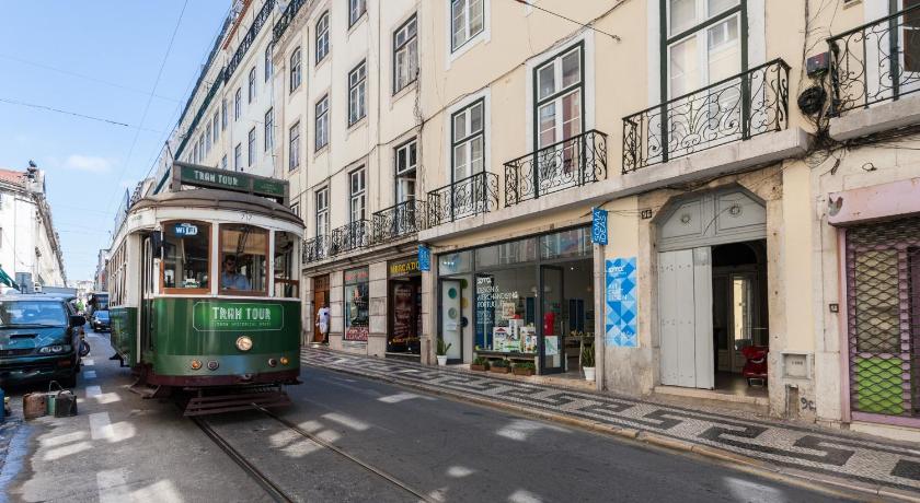 FLH Baixa Trendy Apartment photo