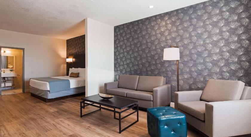 Best Western Plus Montreal East