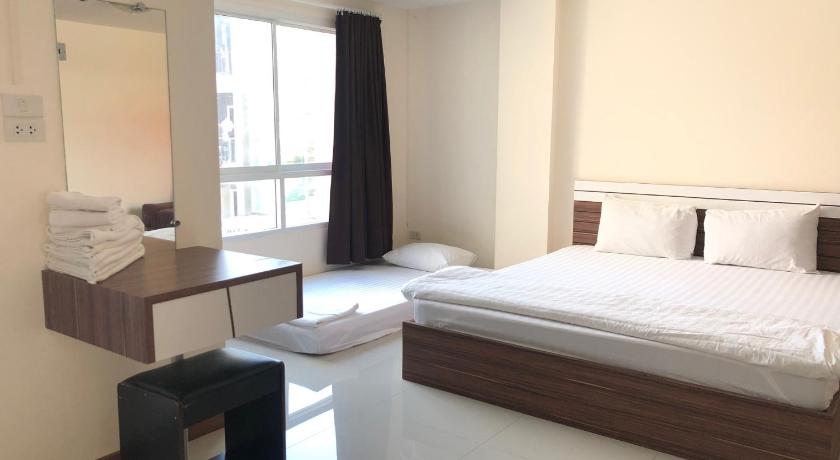 Image of Family Room 3