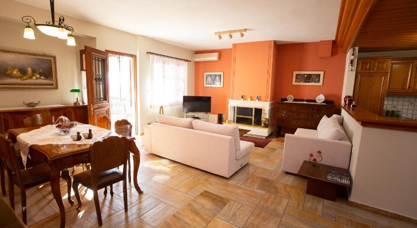 Zoes Garden Delphi — Hotel in Delphi