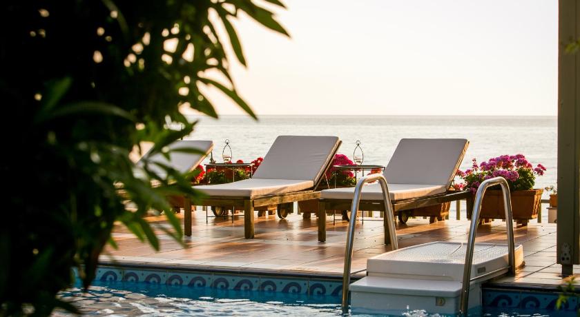 Kenta Beach Hotel