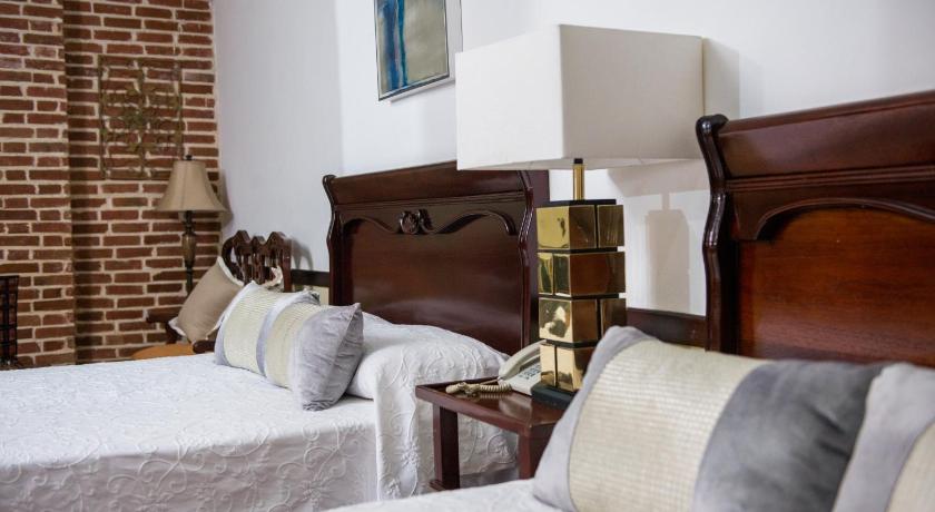 Image of Junior Suite Deluxe 6
