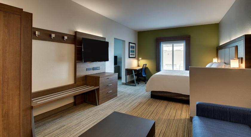 Holiday Inn Express Hotel & Suites Austell Powder Springs