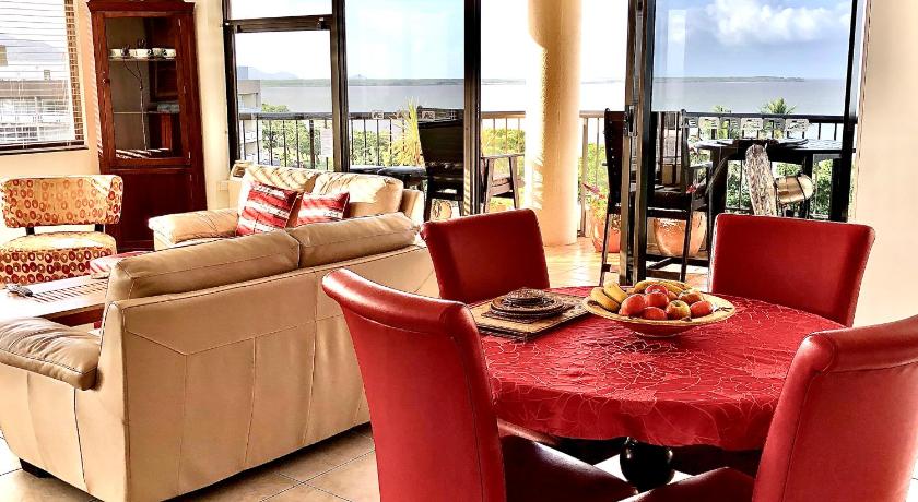 Cairns Apartment Esplanade Ocean Views photo