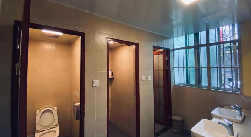 Image of 1 Bed in Female Dormitory 5