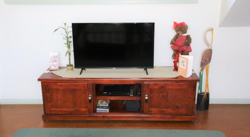 Salamander Bay Bed and Breakfast photo