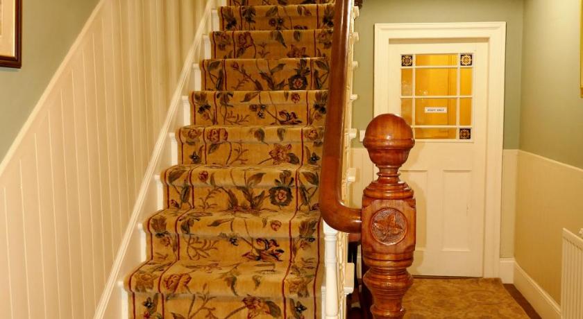 Crookedstone House photo