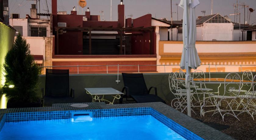 Slow Suites Maestranza photo