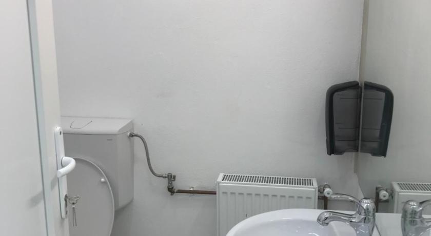 Passpartout Hostel photo