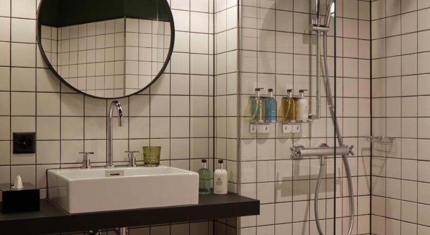 Boutique Hotel Josef photo