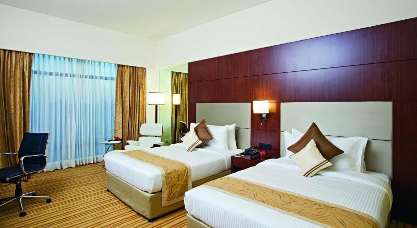 Vaizdas, kuriame – Superior Room -  20% off on session of Spa, Enjoy Happy Hours with 1+1 offer on Alcoholic Beverages, 20% Off on Laundry service 7