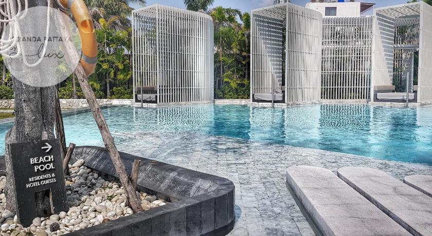 VERANDA PATTAYA BY LUX - Beach Collection photo
