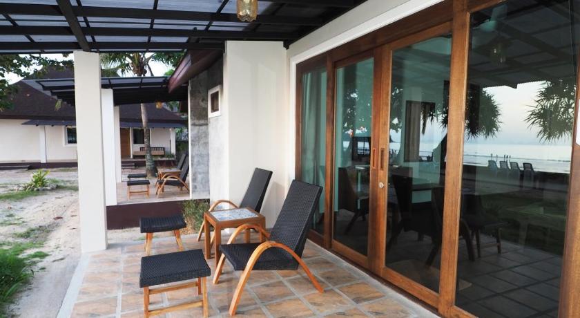 Image of Suite with Sea View 17