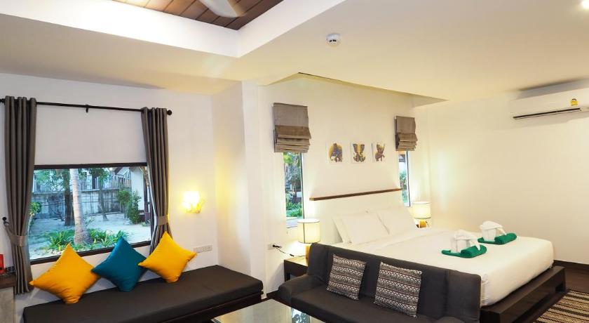 Image of Suite with Sea View 3