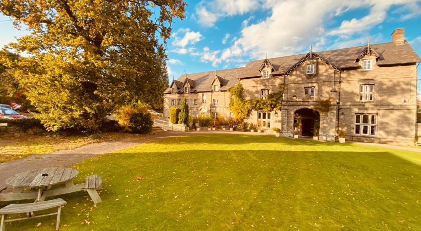 Old Rectory Country Hotel — Hotel in Llangattock