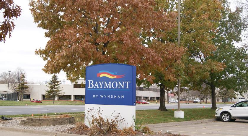 Baymont by Wyndham Coon Rapids